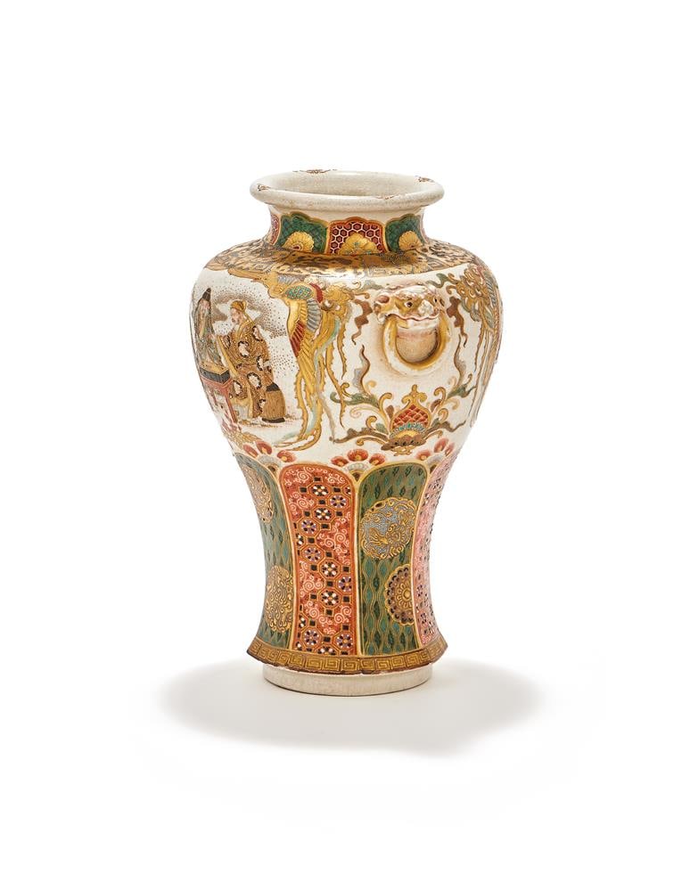 A JAPANESE SATSUMA VASE, MEIJI PERIOD - 3