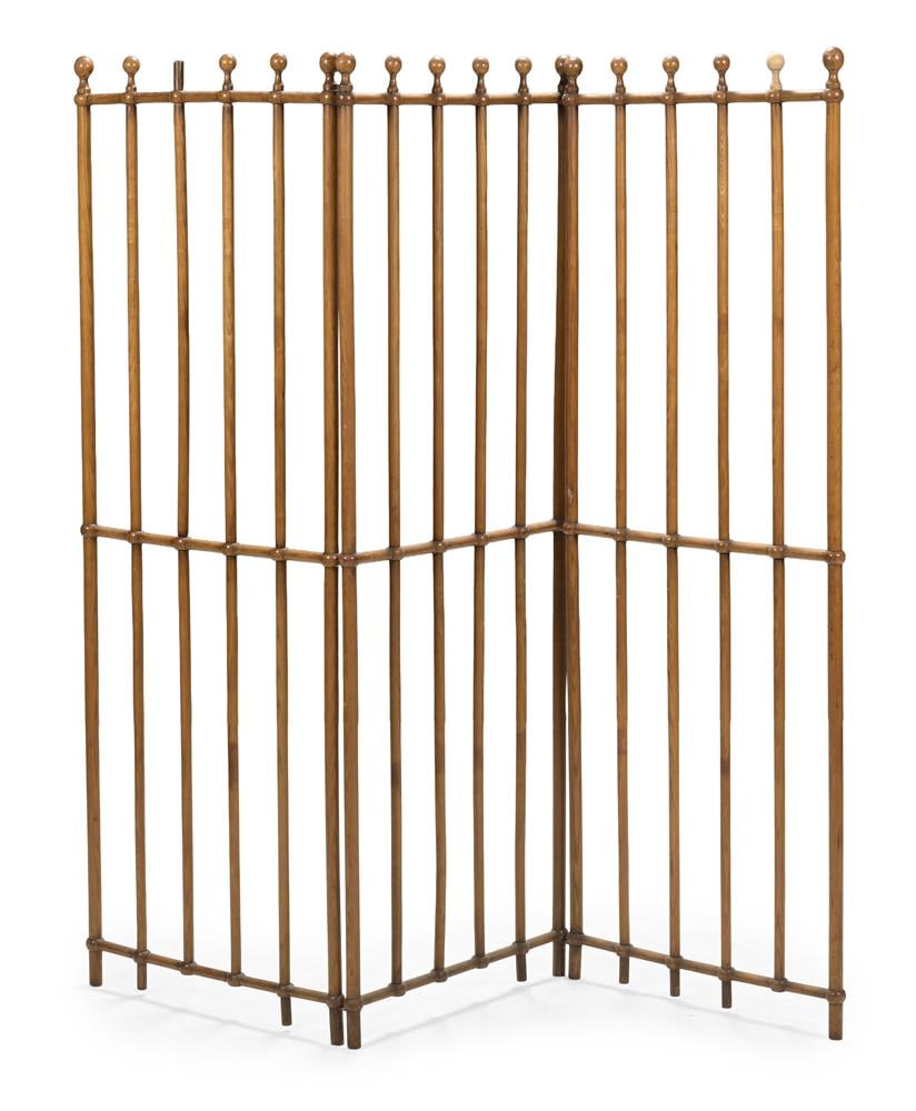 A VICTORIAN ASH THREE FOLD SCREEN, LATE 19TH CENTURY - 2