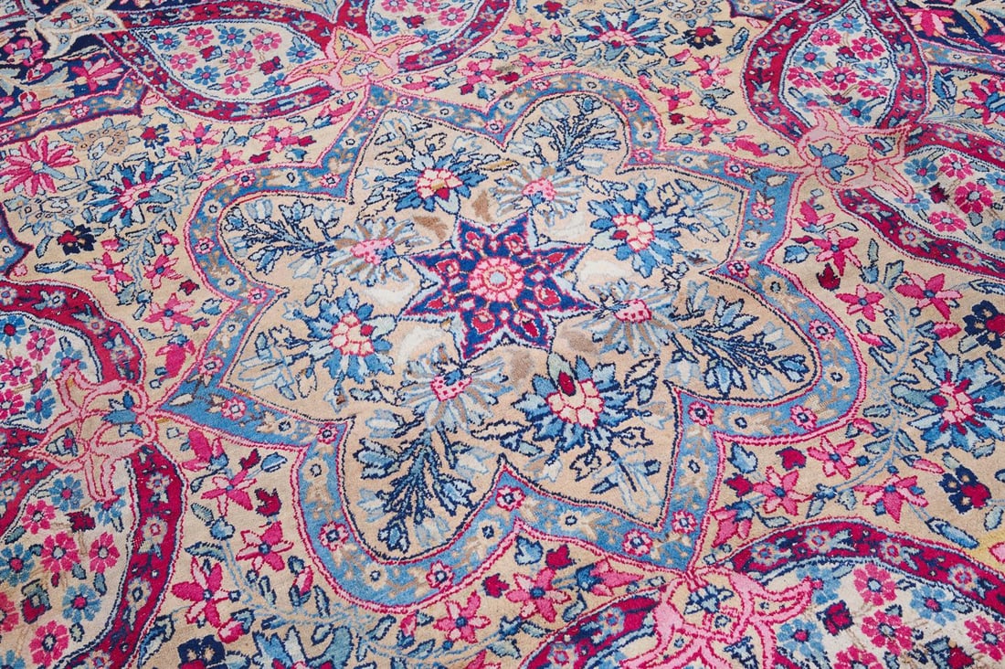 A KIRMAN CARPET - 2