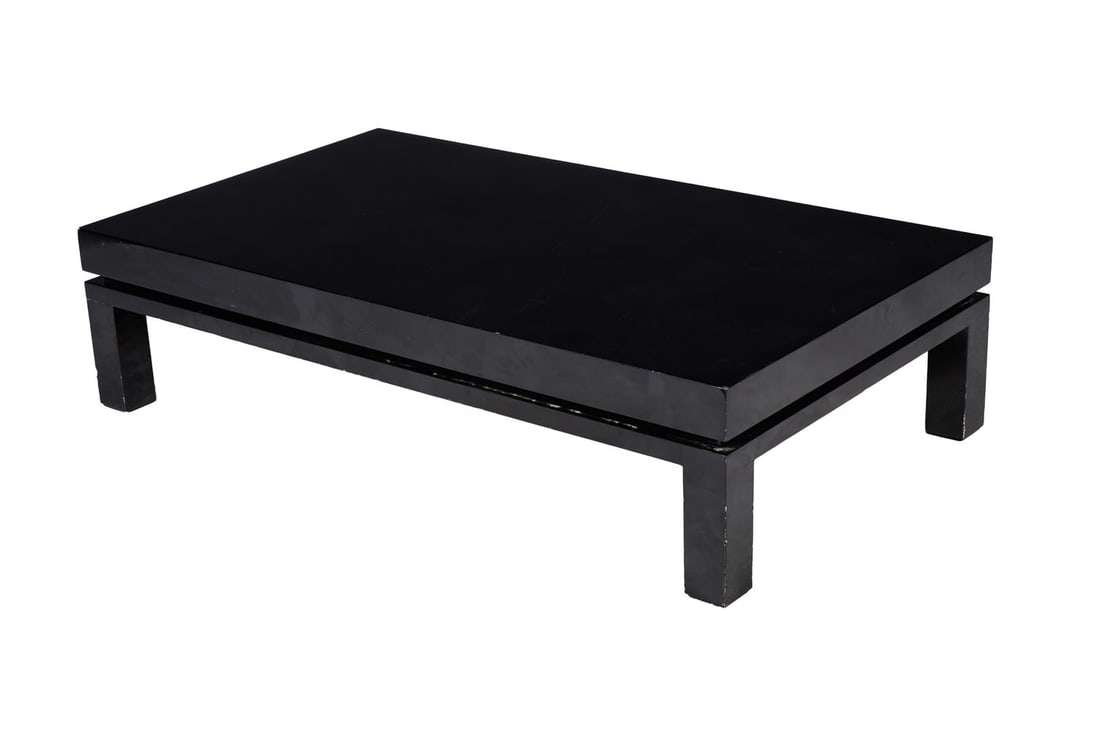 A BLACK LACQUERED RECTANGULAR COFFEE TABLE, CIRCA 1980 (1 of 1)