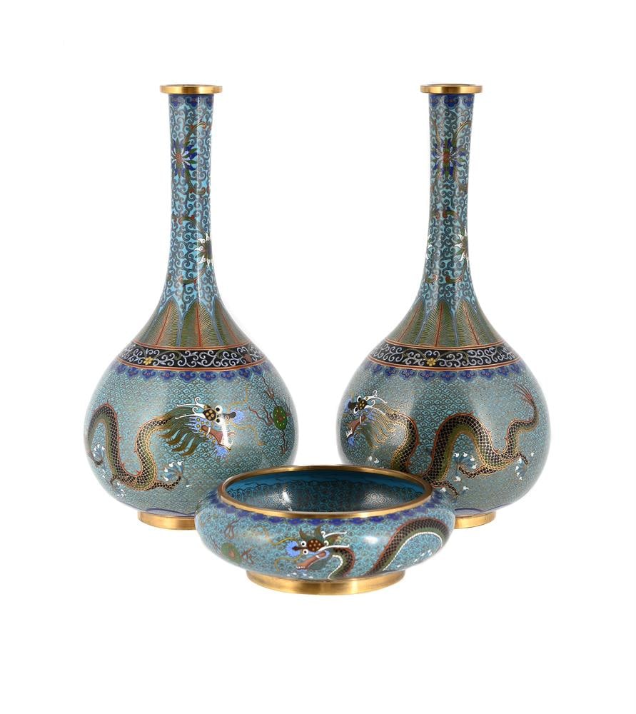AN ATTRACTIVE PAIR OF CHINESE CLOISONNE 'DRAGON' VASES, LATE QING DYNASTY, ALONG WITH A BOWL: AN ATTRACTIVE PAIR OF CHINESE CLOISONNE 'DRAGON' VASES