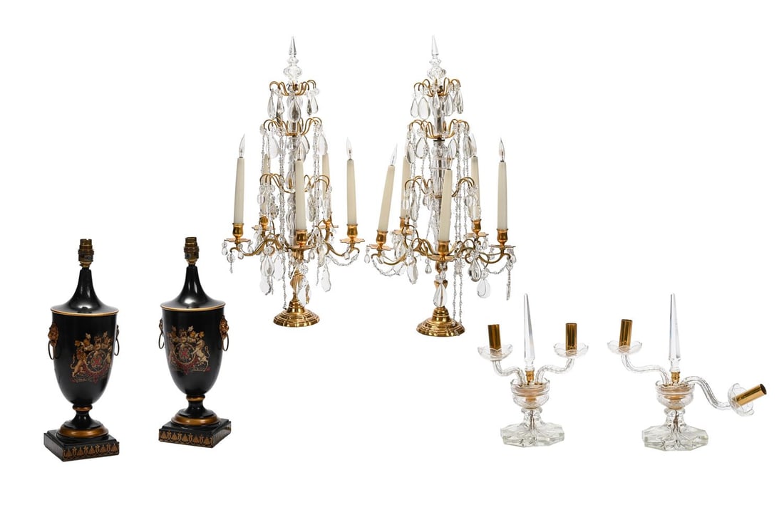 A PAIR OF GILT METAL MOUNTED GLASS TABLE LIGHTS, 20TH CENTURY, ALONG WITH TWO PAIRS OF LAMPS (1 of 5)