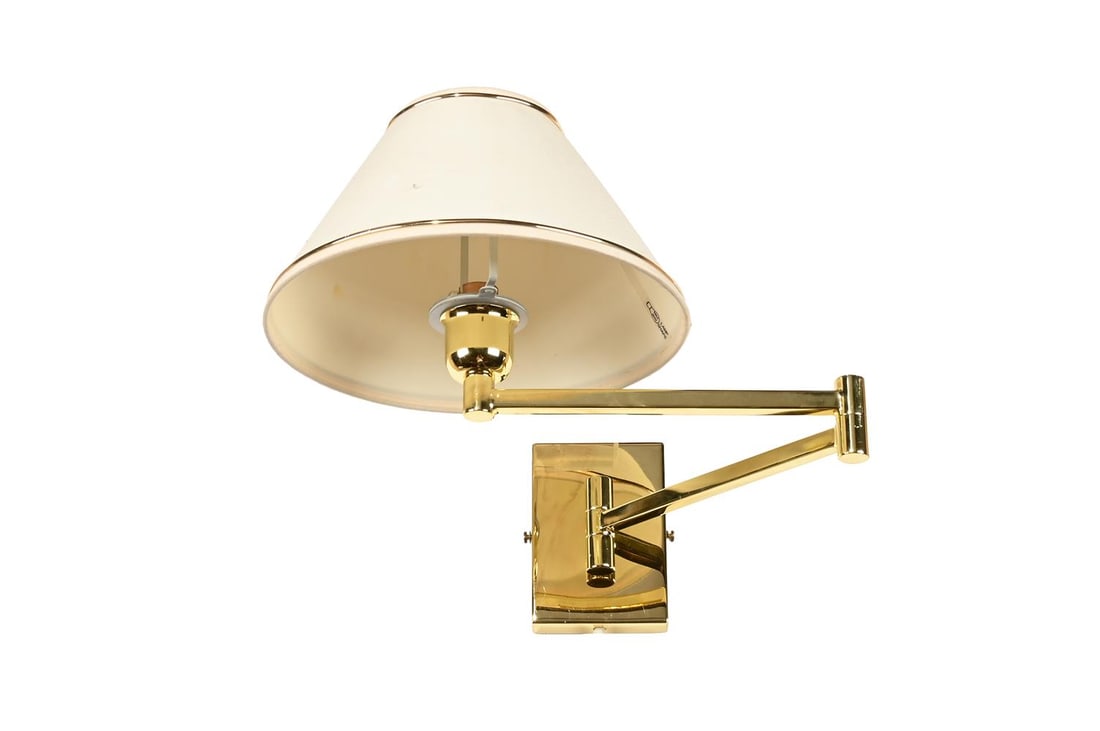A PAIR OF LACQUERED AND BRASSED 'BILLY BALDWIN' ARTICULATED WALL LIGHTS, LATE 20TH CENTURY - 3