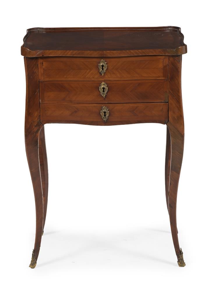 Y A LOUIS XV KINGWOOD, TULIPWOOD AND CROSSBANDED PETIT COMMODE, SECOND HALF 18TH CENTURY - 2