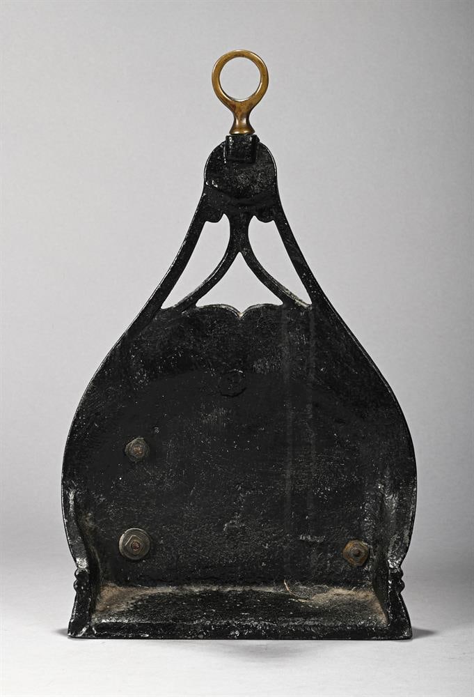 A VICTORIAN BRASS MOUNTED CAST IRON DOOR STOP OR DOOR PORTER, LATE 19TH CENTURY - 3