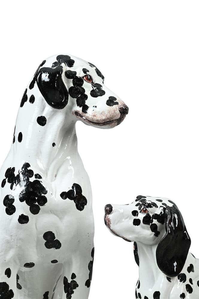 A LARGE GLAZED TERRACOTTA DALMATION OR CARRIAGE DOG AND A YOUNGER COMPANION, 20TH CENTURY - 2