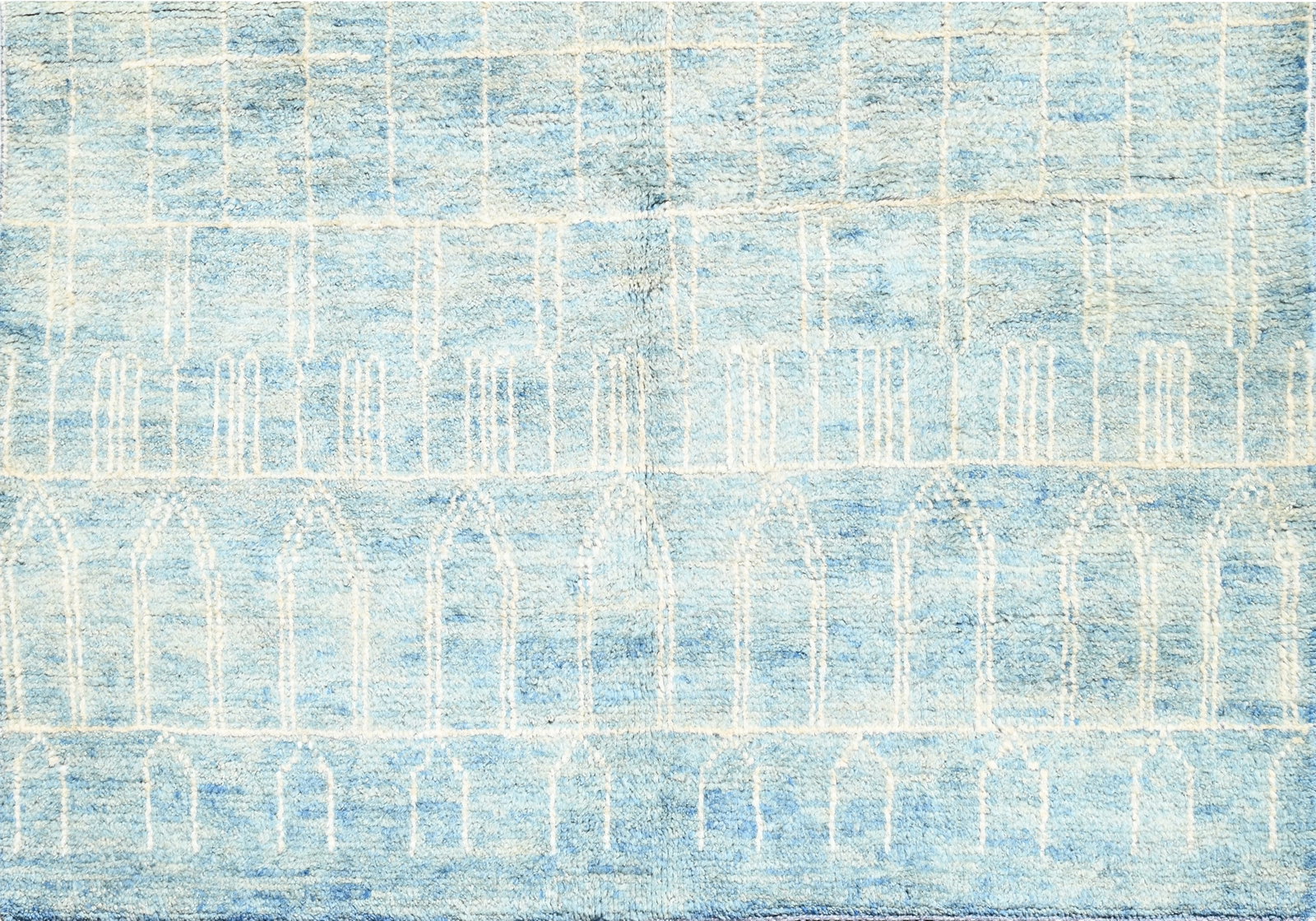 A BLUE GROUND MODERN HAND KNOTTED MOROCCAN CARPET, MODERN - 3