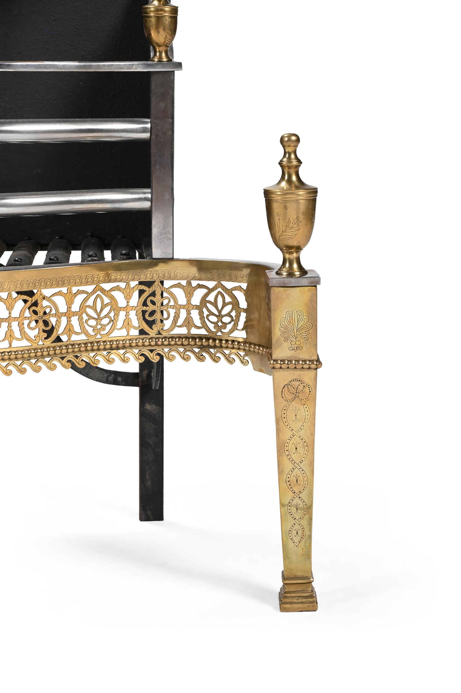 A BRUSHED STEEL, CAST IRON AND BRASS FIRE BASKET, EARLY 20TH CENTURY - 3
