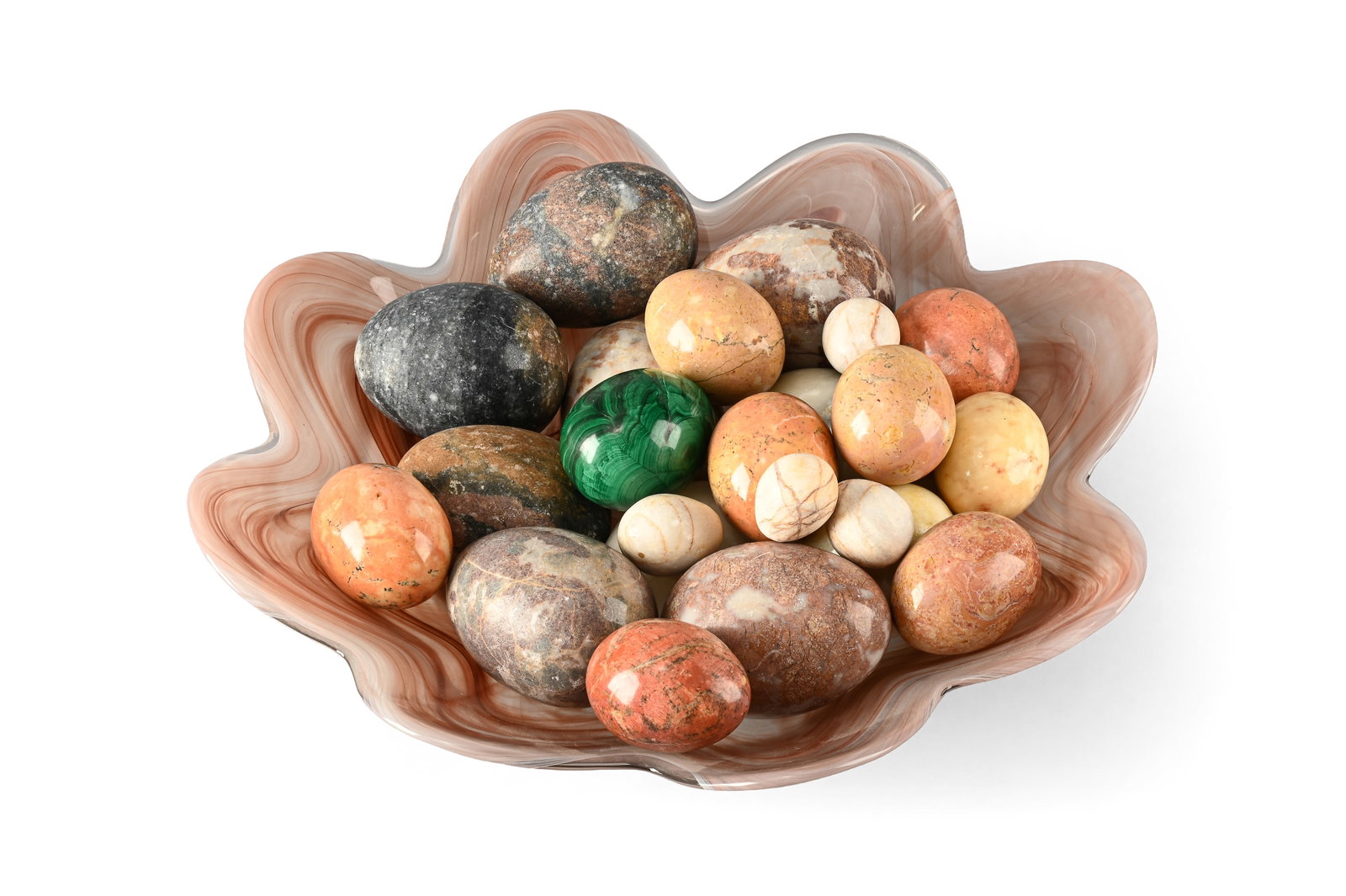 A DECORATIVE ART GLASS LOBED BOWL CONTAINING A COLLECTION OF DECORATIVE TURNED EGGS EG - 2