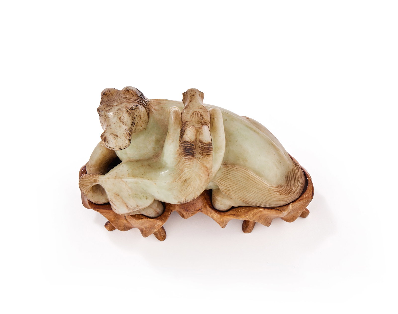 A CHINESE CELADON, JADE FIGURE OF A SEATED MARE WITH A PONY - 5