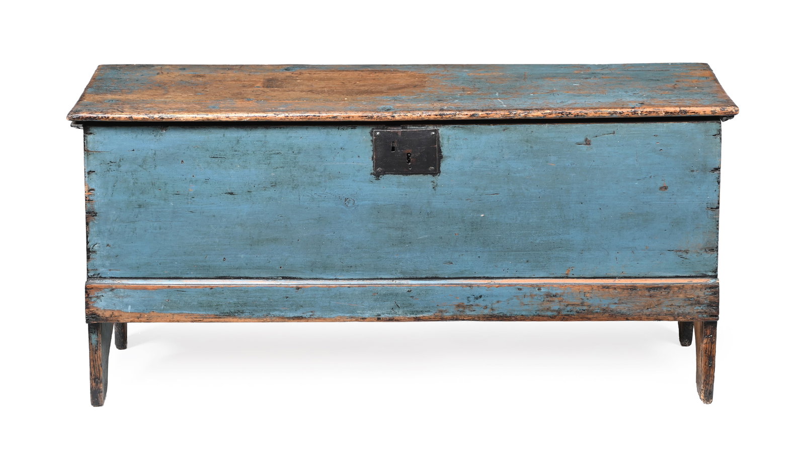A BLUE PAINTED PINE BOARDED TRUNK OR COFFER, FIRST HALF 19TH CENTURY - 2