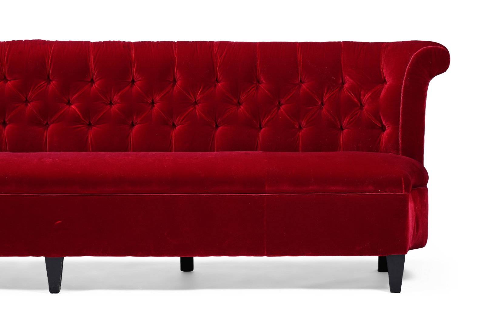 A HOWARD CHAIRS LTD RED VELVET UPHOLSTERED BENCH SOFA, MODERN - 2
