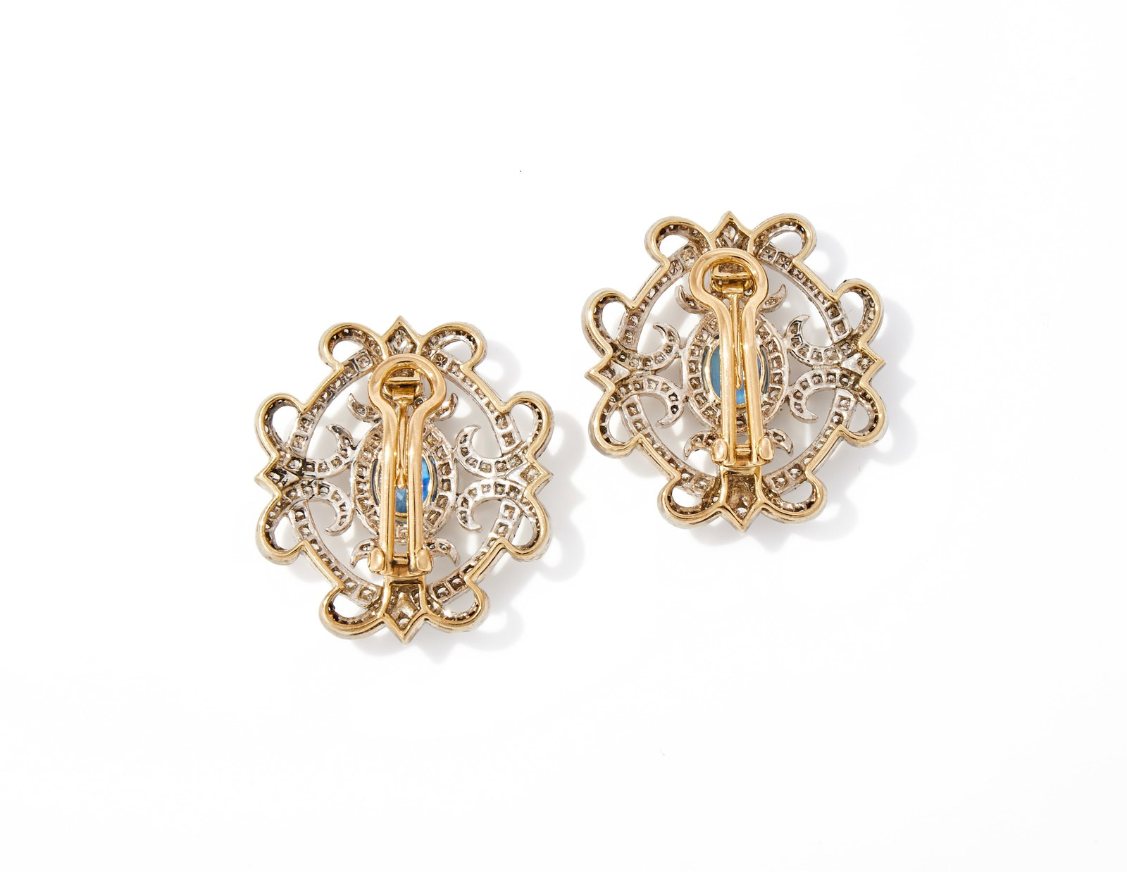 A PAIR OF SAPPHIRE AND DIAMOND EARRINGS - 2