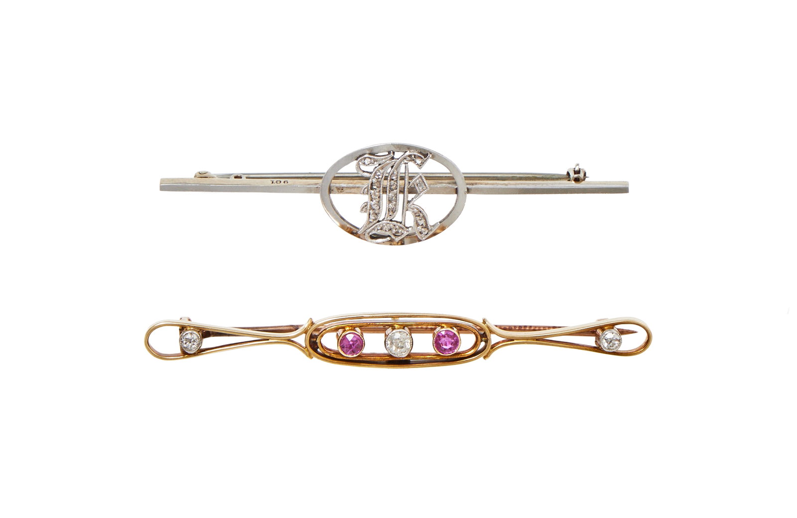 TWO EARLY 20TH CENTURY BAR BROOCHES (1 of 2)