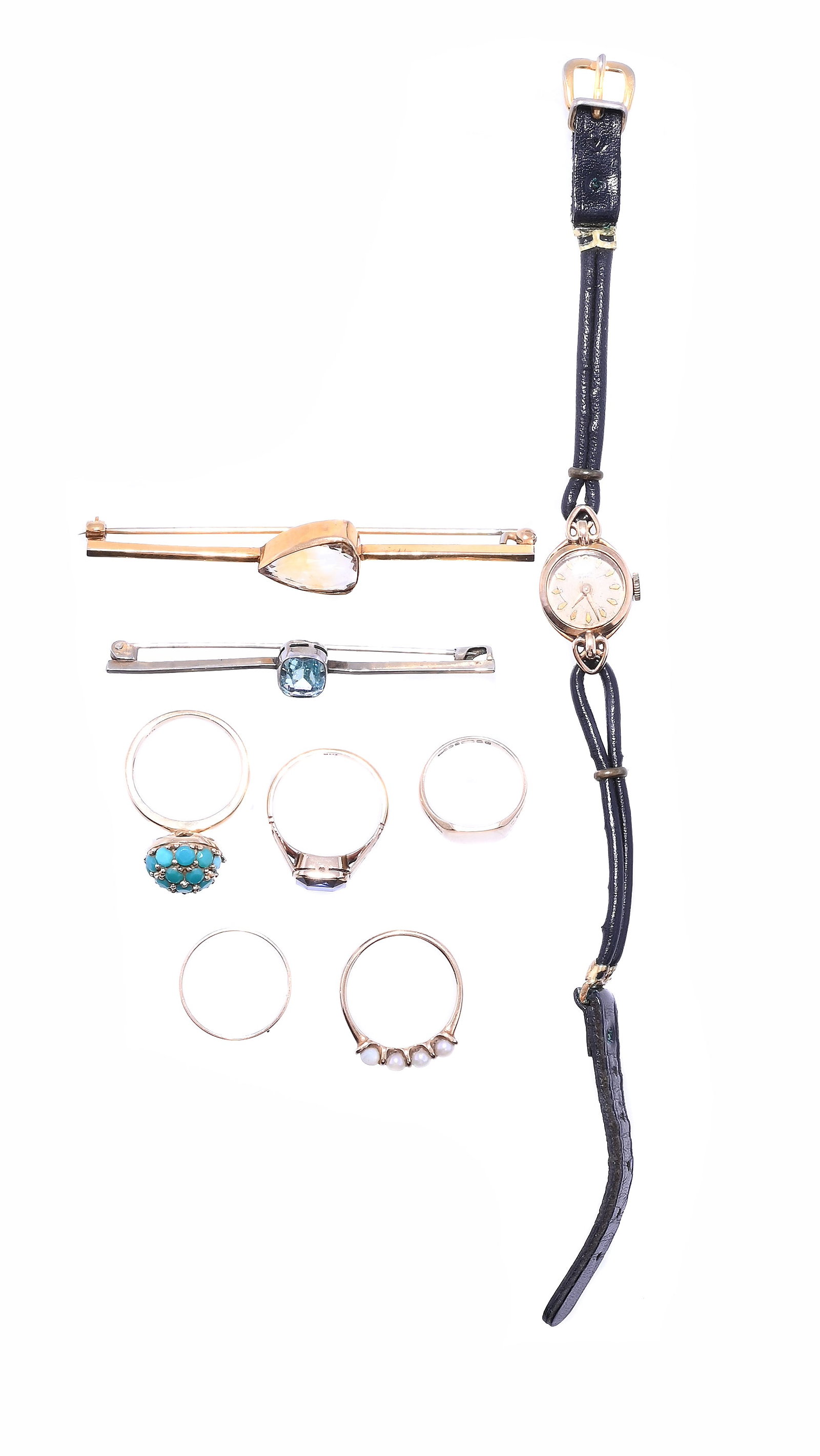 A SMALL GROUP OF JEWELLERY: A SMALL GROUP OF JEWELLERY Comprising a synthetic sapphire single stone ring, to pierced geometric shoulders, stamped 9ct; a cultured pearl ring, with a polished 9 carat gold shank, hallmarked London