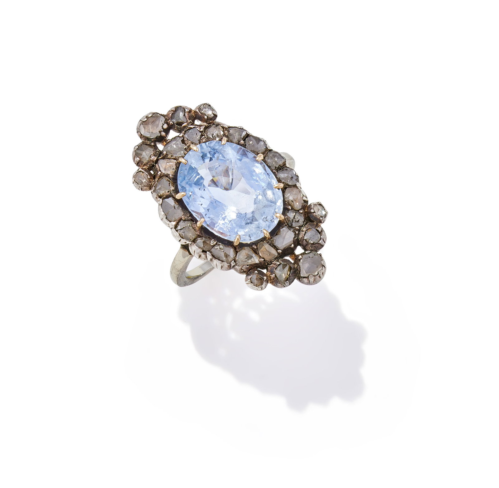 A SAPPHIRE AND DIAMOND CLUSTER RING (1 of 3)