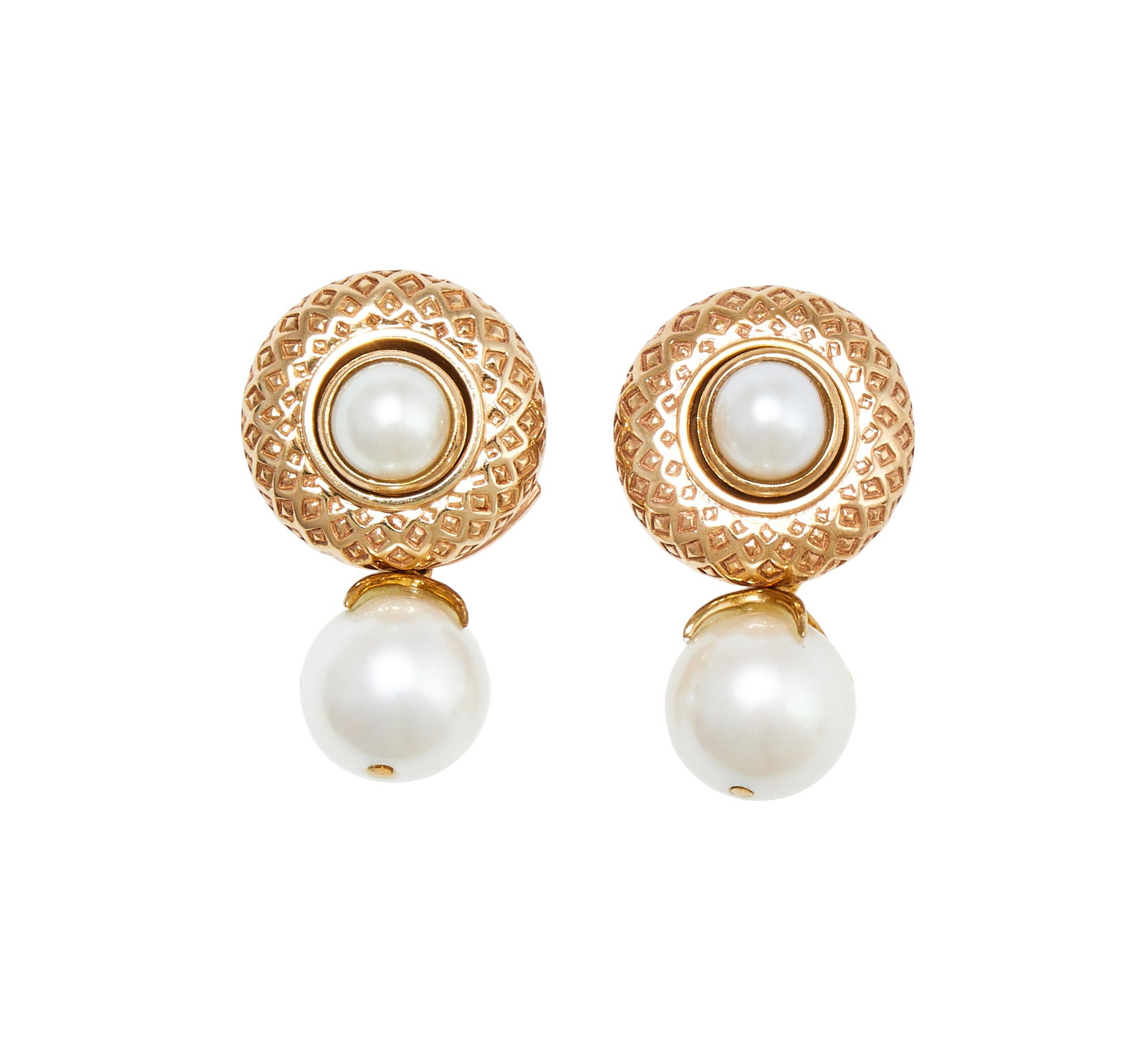 CASSANDRA GOAD, A PAIR OF CULTURED PEARL EARRINGS (1 of 3)