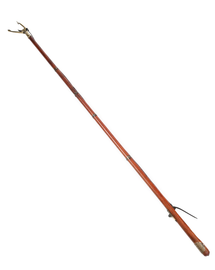 AN ASH AND BRASS LIBRARY LONG ARM, 19TH CENTURY (1 of 3)