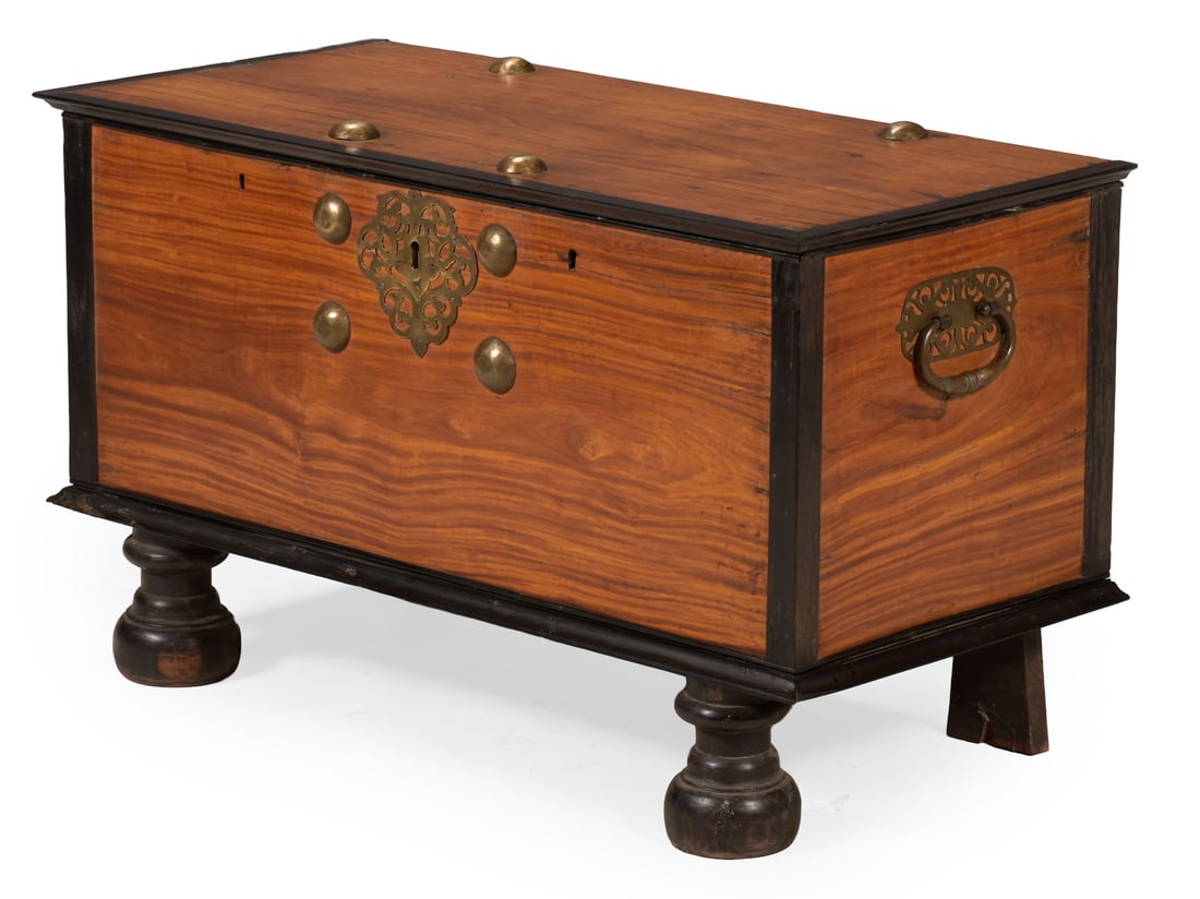 Y A N UNUSUAL COLONIAL SATINWOOD, MACASSAR EBONY AND GILT METAL MOUNTED CHEST, PROBABLY CEYLONESE (1 of 4)