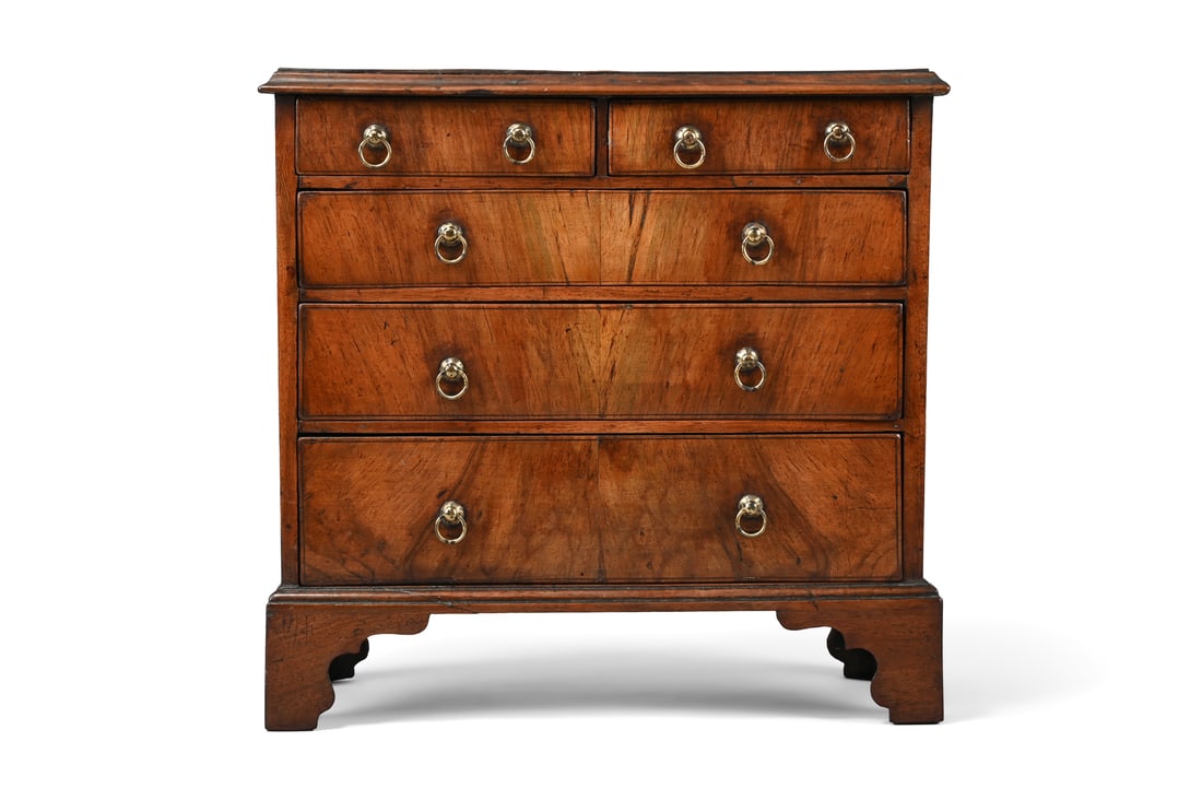 A GEORGE II MINIATURE WALNUT CHEST OF DRAWERS, CIRCA 1740 (1 of 3)