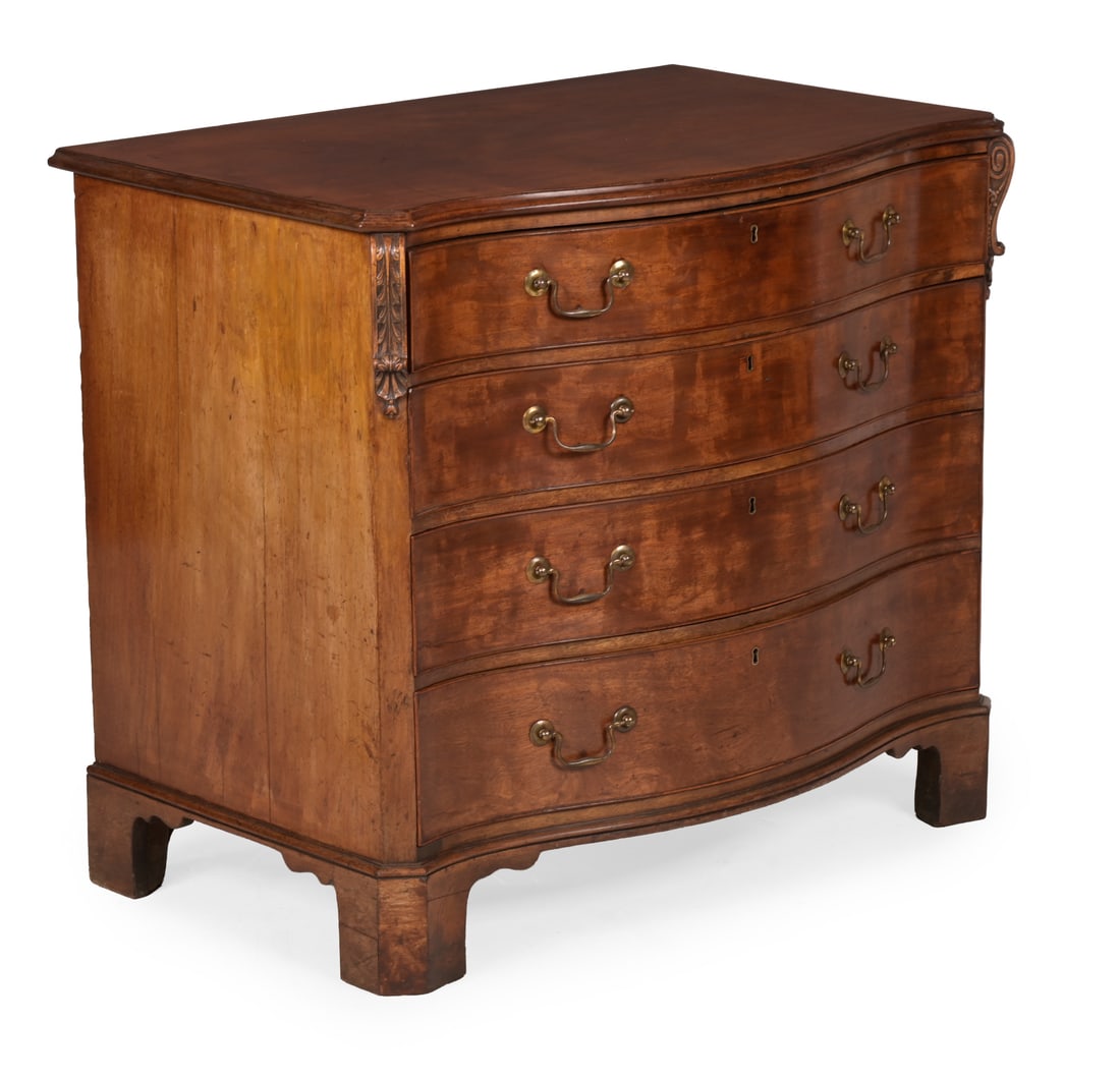 A GEORGE III MAHOGANY SERPENTINE FRONTED DRESSING CHEST OR COMMODE, CIRCA 1770 (1 of 3)