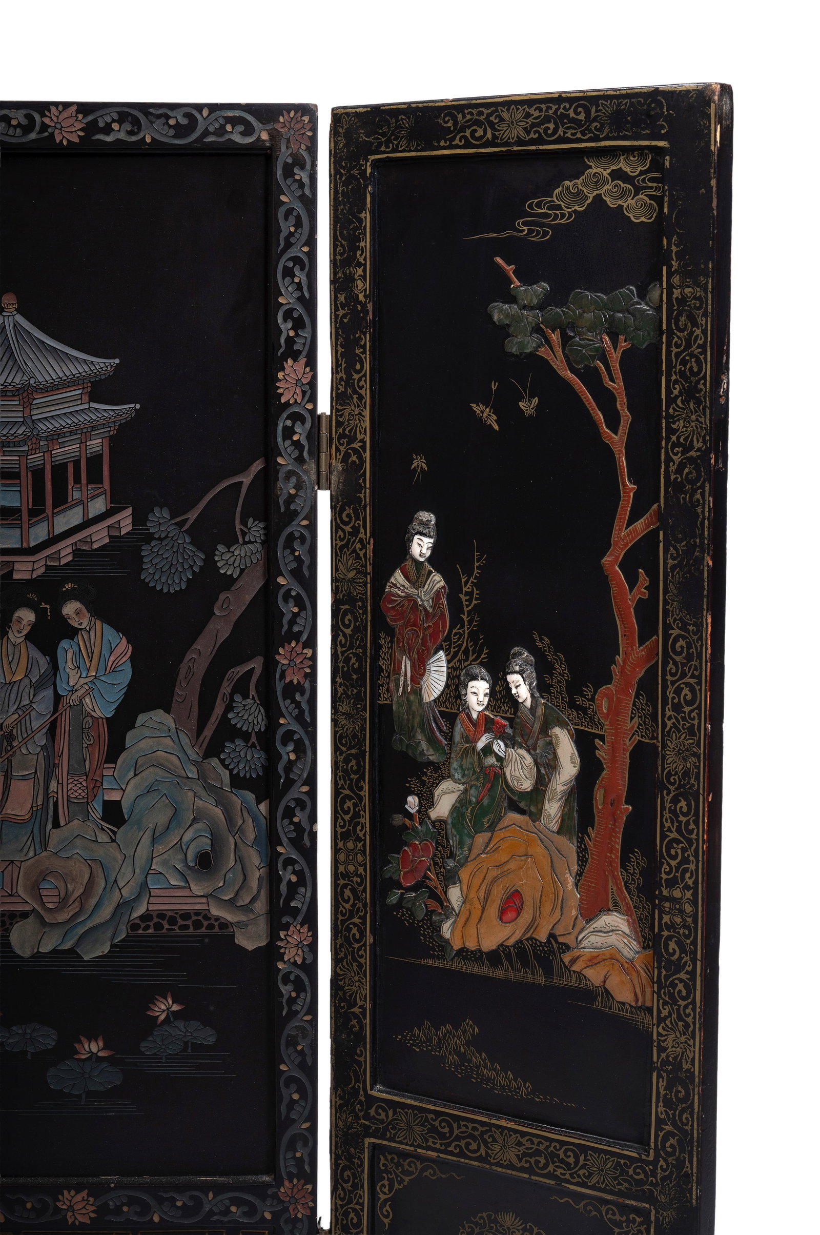 A CHINESE BLACK LACQUER AND INLAID SCREEN, 20TH CENTURY - 3
