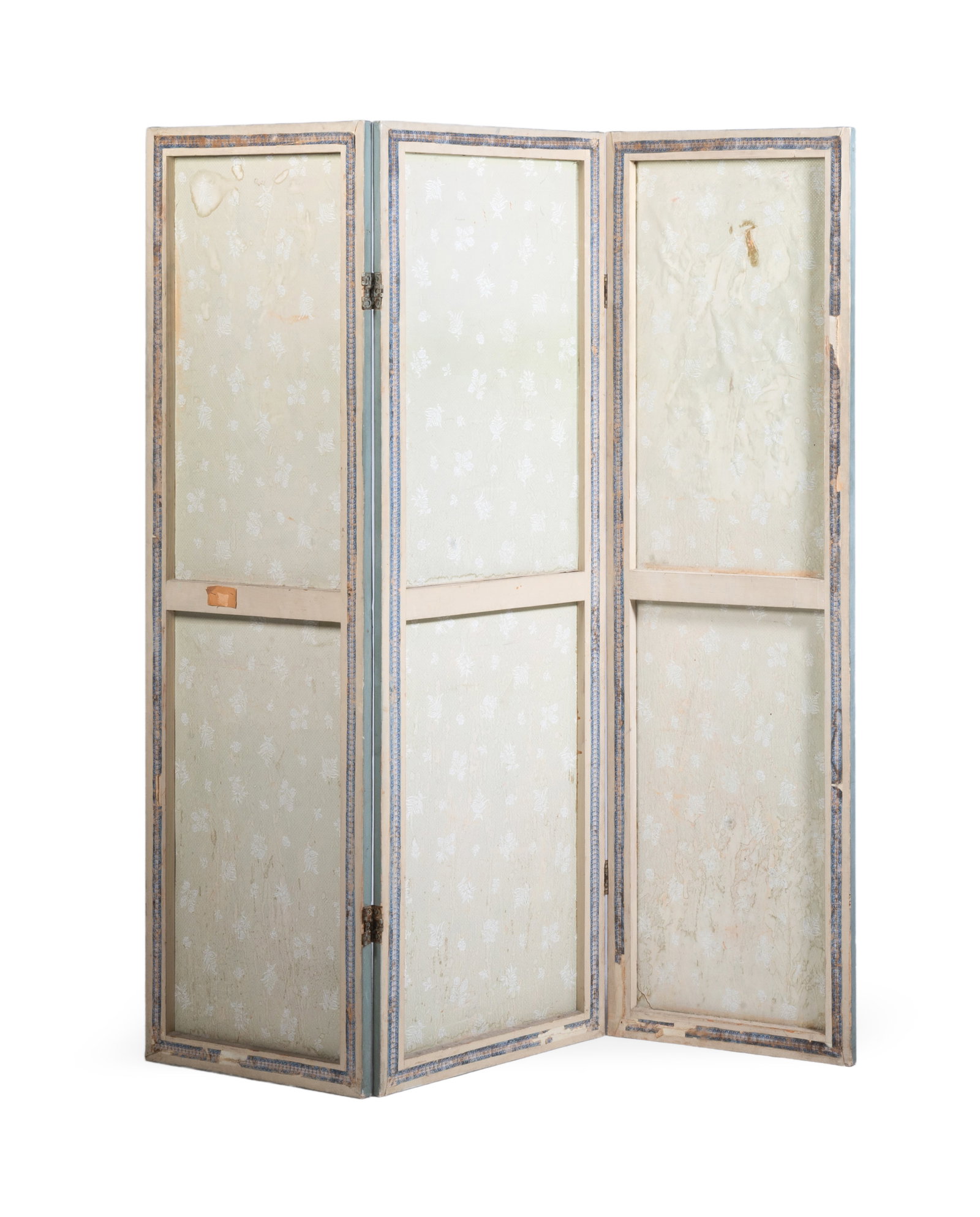 A PAINTED CANVAS THREE FOLD SCREEN, IN NEOCLASSICAL STYLE, 20TH CENTURY - 2
