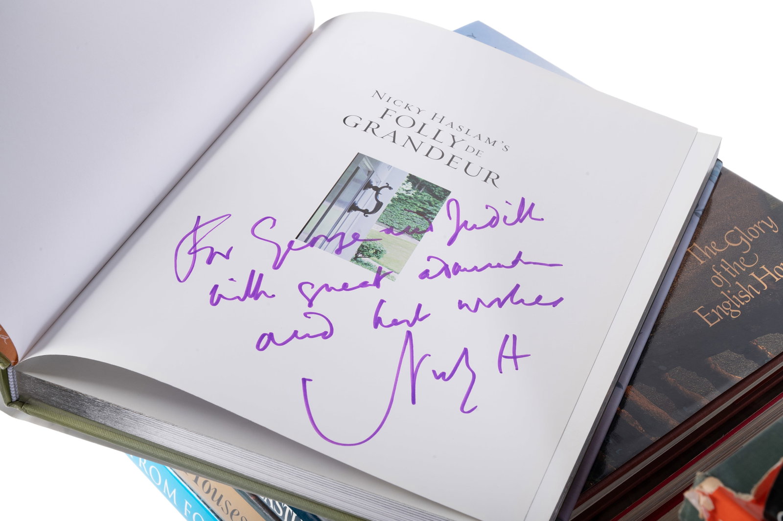 Ɵ A COLLECTION OF TWENTY-SIX HARDCOVER BOOKS RELATING TO BRITISH AND EUROPEAN COUNTRY HOUSES - 2