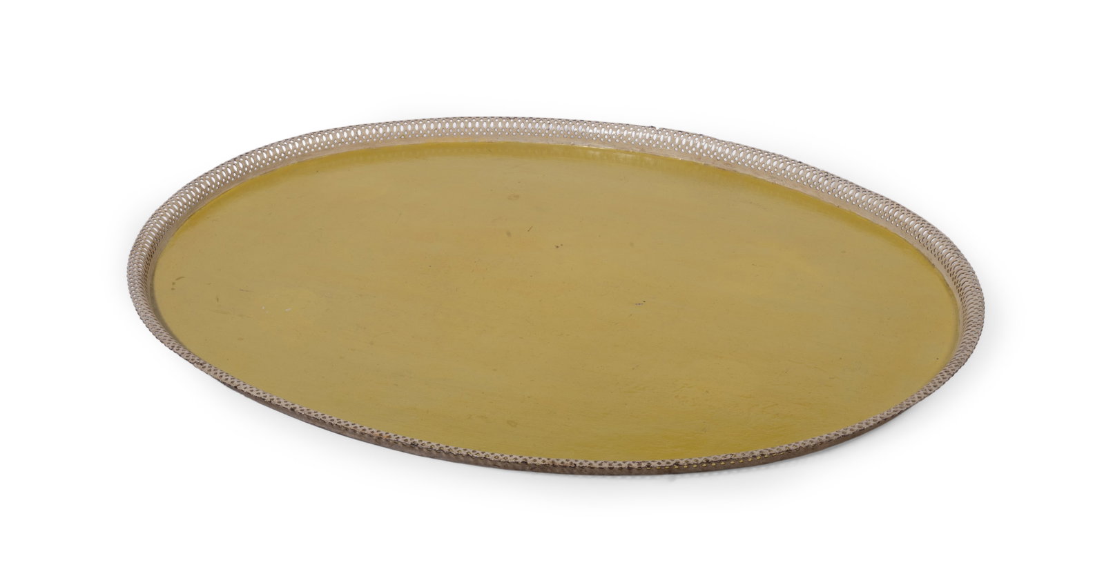 A LARGE GREEN OCHRE PAINTED TOLE TRAY, 19TH OR 20TH CENTURY: A LARGE GREEN OCHRE PAINTED TOLE TRAY 19TH OR 20TH CENTURY Probably repainted by John Fowler 82cm long, 62cm wide Provenance: A gift from John Fowler, The Hunting Lodge, Hampshire Condition Report:
