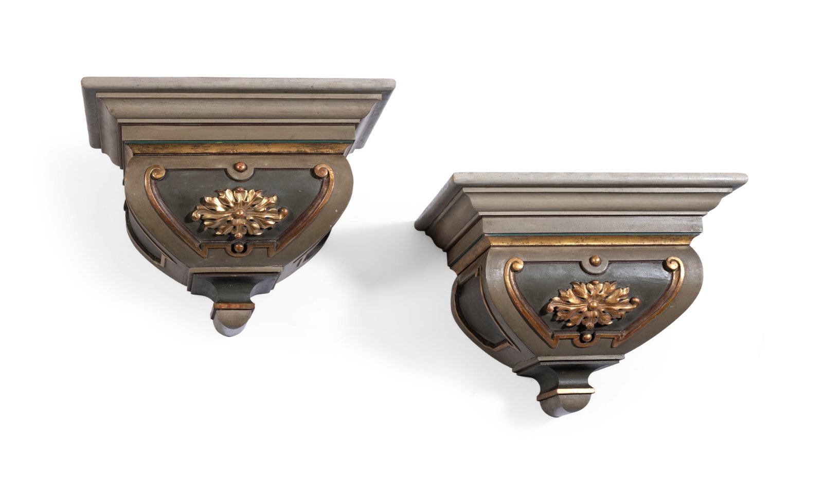 A PAIR OF PAINTED PINE WALL BRACKETS, IN AN ARCHITECTURAL STYLE, MODERN (1 of 2)