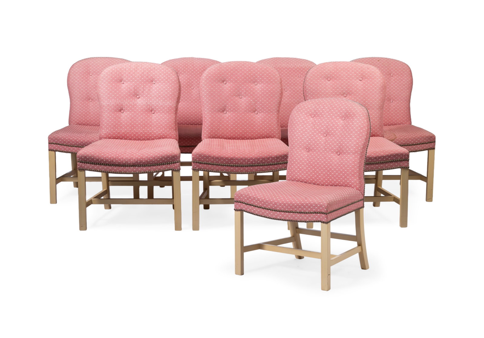 A SET OF EIGHT CREAM PAINTED DINING CHAIRS, BY SIBYL COLEFAX & JOHN FOWLER, LATE 20TH CENTURY (1 of 2)