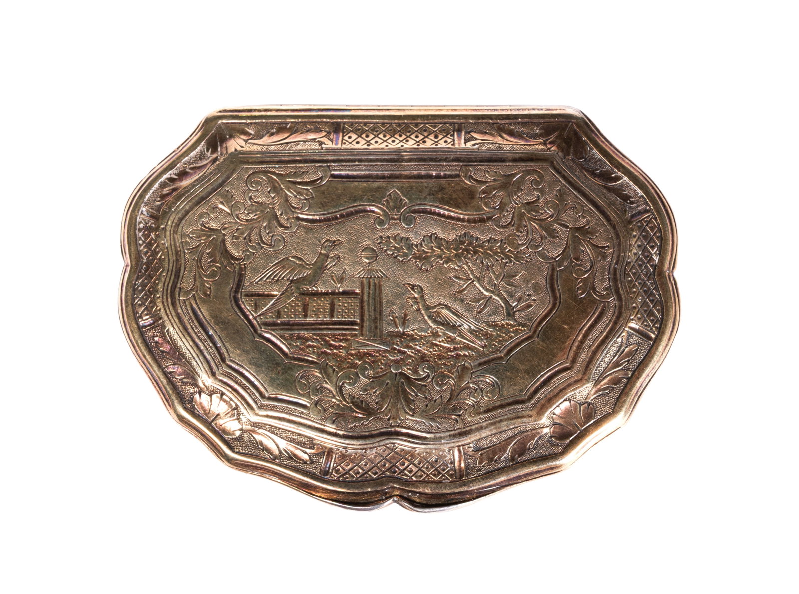 A SILVER GILT SNUFF BOX, PROBABLY DUTCH OR FRENCH, MID 18TH CENTURY - 3