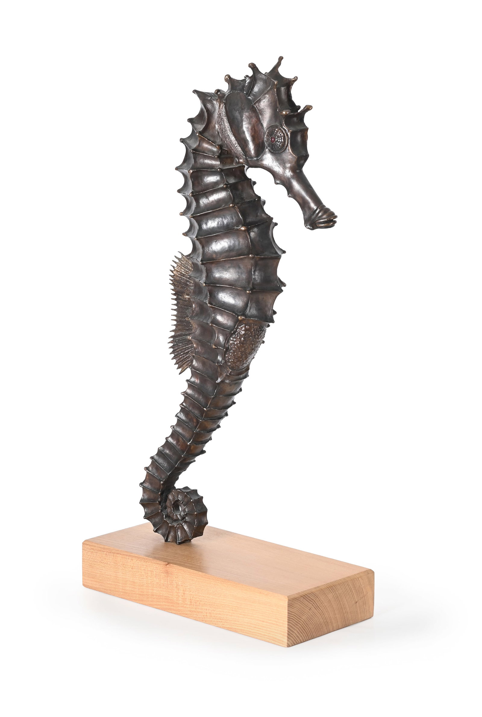 λ SUE WHITE-OAKES (BRITISH 20TH/21ST CENTURY), SEAHORSE - 2