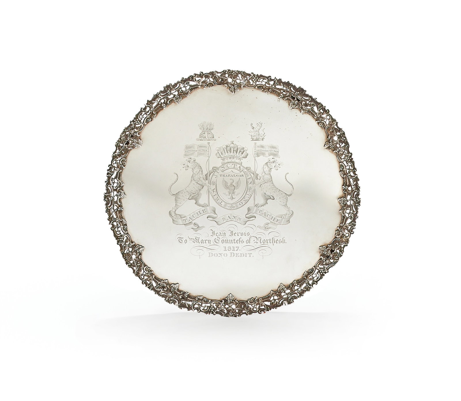 A GEORGE II SILVER SHAPED CIRCULAR TEA TRAY, MAKER'S MARK OBSCURED, LONDON 1751 (1 of 1)