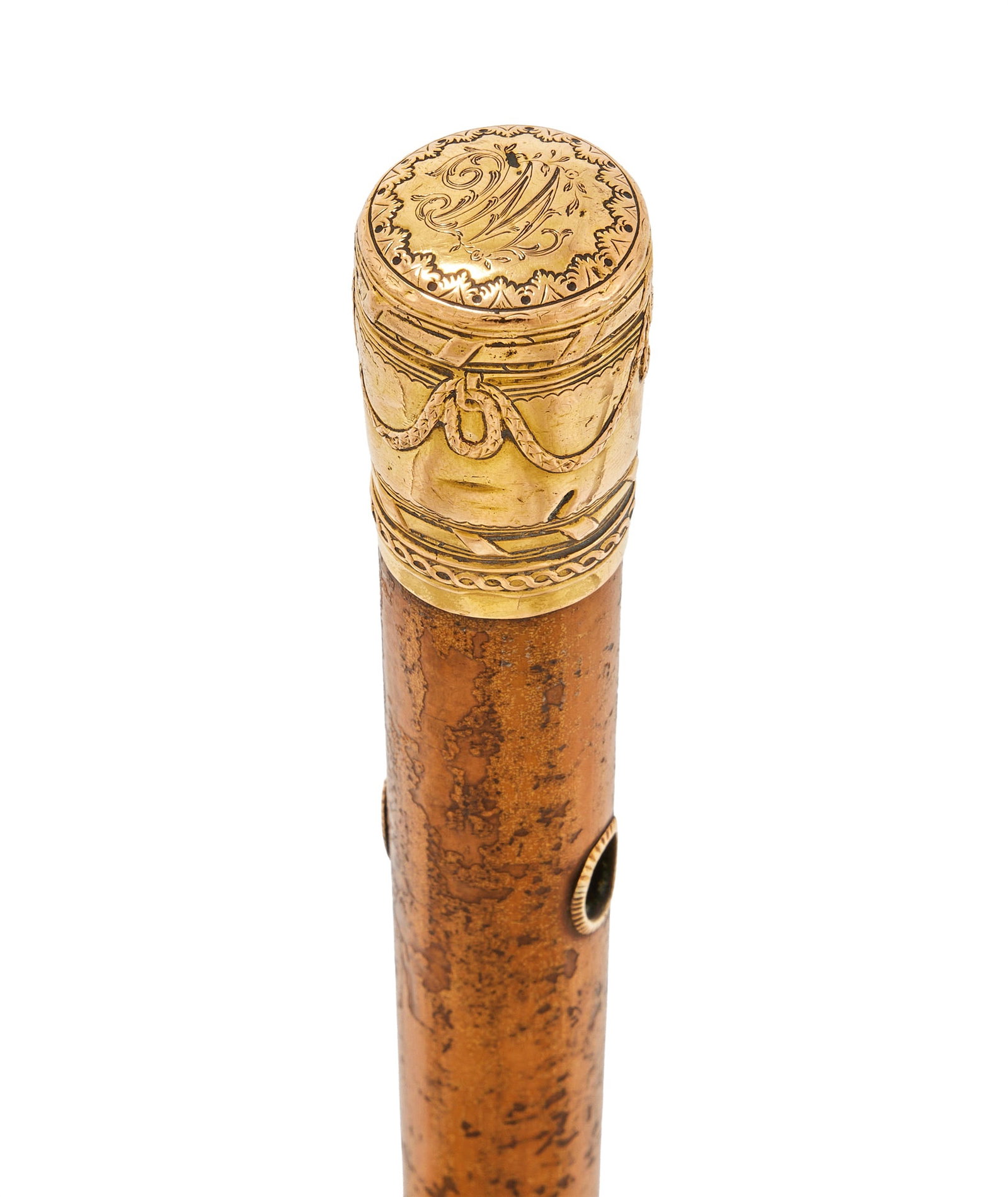 A GEORGE III 18 CARAT GOLD MOUNTED WALKING STICK, LONDON 1771: A GEORGE III 18 CARAT GOLD MOUNTED WALKING STICKLONDON 1771The lacquer cane with an 18 carat gold pommel, chased with a guilloche band, a husk swag band and engraved WC93.5cm long