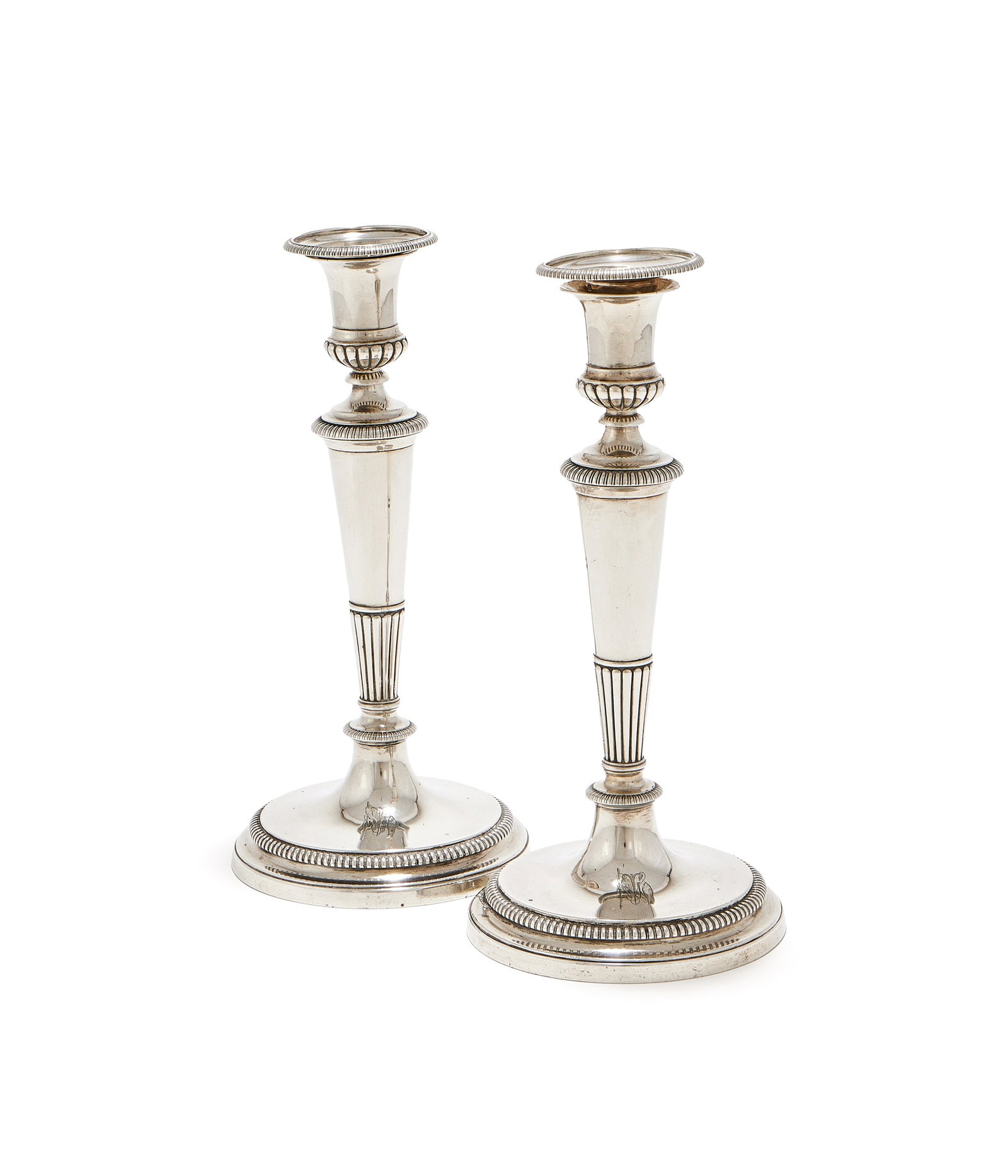 A PAIR OF GEORGE III SILVER CANDLESTICKS, RICHARD COOK, LONDON 1801 (1 of 2)
