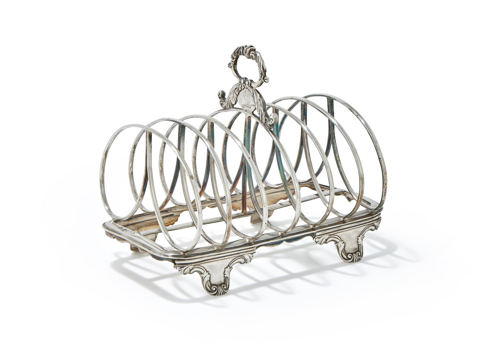 A WILLIAM IV SILVER SIX DIVISION TOAST RACK, CHARLES PRICE, LONDON 1832 (1 of 3)