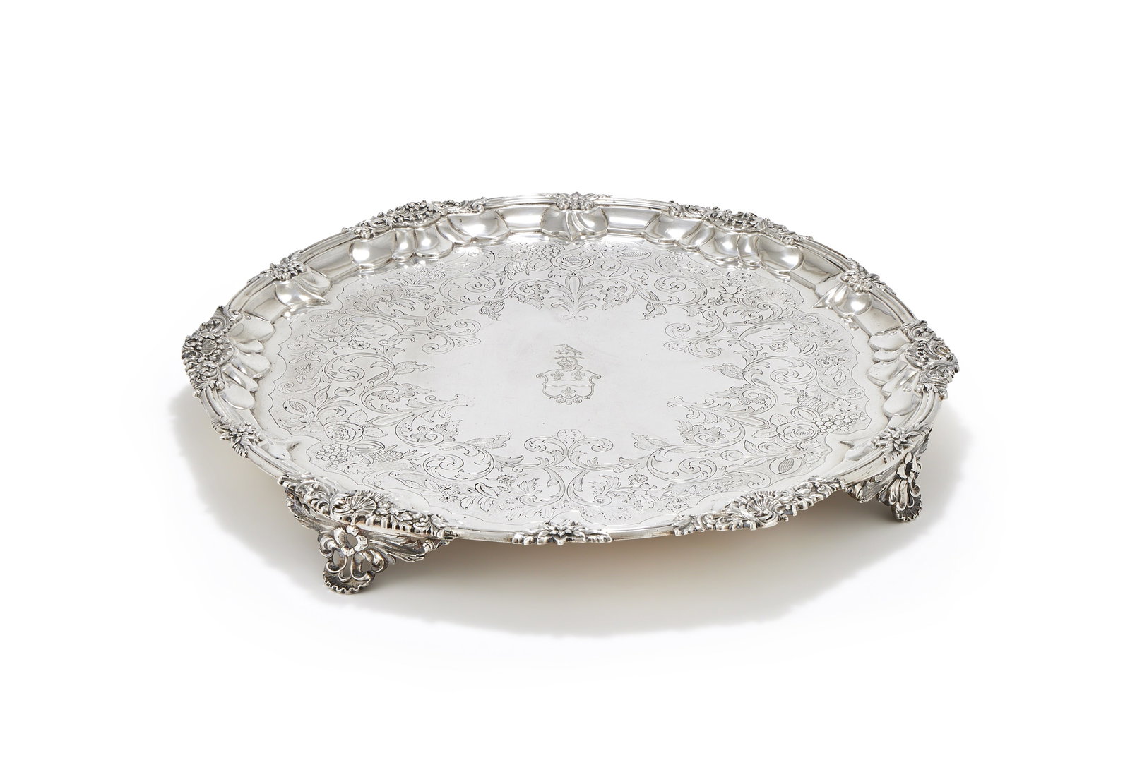 A VICTORIAN SILVER SHAPED CIRCULAR SALVER, WILLIAM BURWASH, LONDON 1837 (1 of 3)