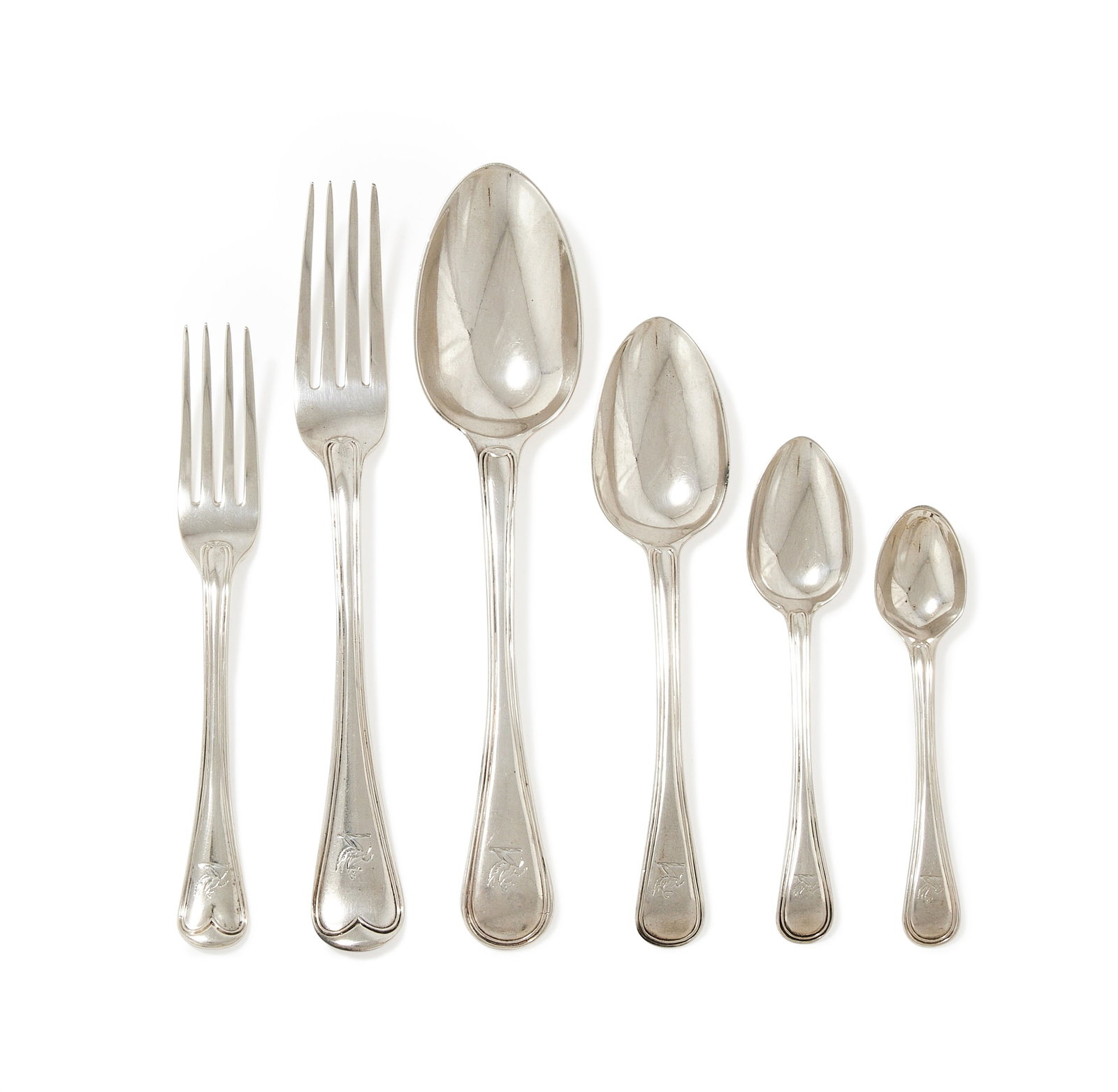 A VICTORIAN SILVER OLD ENGLISH AND THREAD PATTERN TABLE SERVICE, SUSAN WHITAKER, LONDON 1872 (1 of 2)