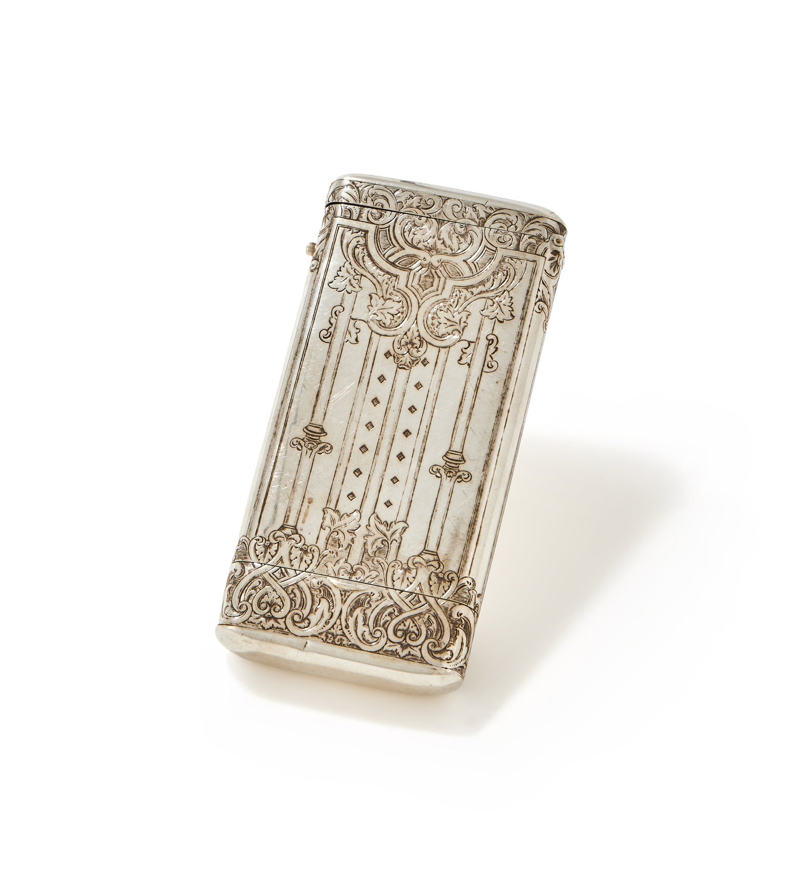 A RUSSIAN SILVER CARD CASE, MOSCOW, 84 ZOLOTNIKI: A RUSSIAN SILVER CARD CASEMOSCOW, 84 ZOLOTNIKIEngraved with foliate swags and strap work13.5cm long185g (5.95 oz)