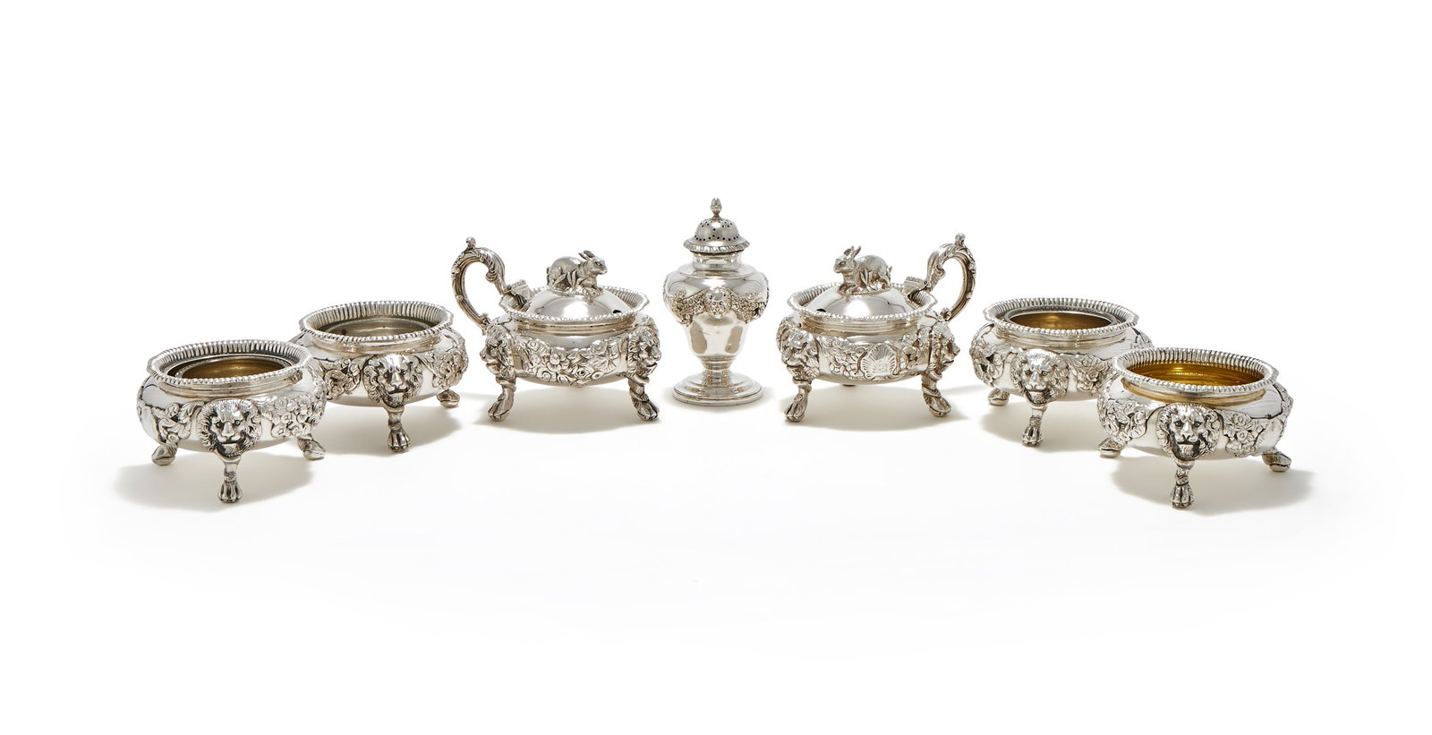 AN EDWARDIAN MATCHED SILVER SEVEN PIECE CRUET SET, CHARLES STUART HARRIS, LONDON 1901 - 1908 (1 of 2)