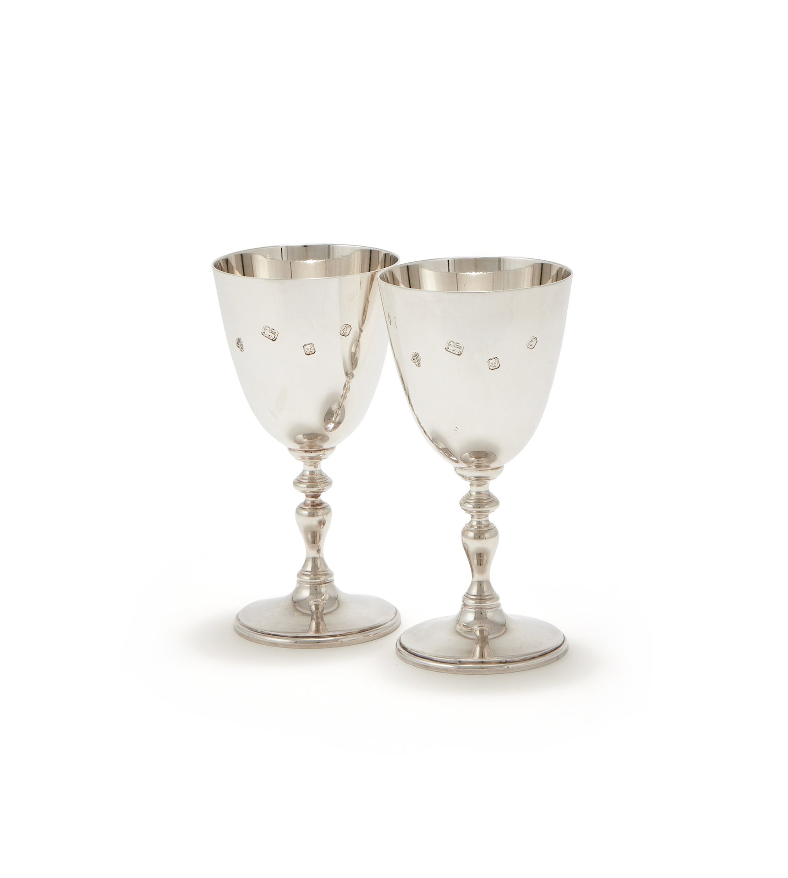 A PAIR OF SILVER GOBLETS, C. J. VANDER LTD., LONDON 1979 (1 of 1)