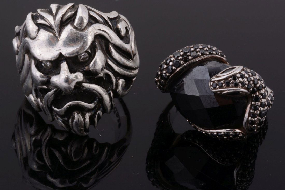 Stephen Webster, Japanese Kojishi mask ring: Stephen Webster, Japanese Kojishi mask ring , the grotesque mask with brilliant cut diamond eyes, the shank signed Stephen Webster, hallmarked London 2008, finger size T 1/2; together with a Thomas Sa