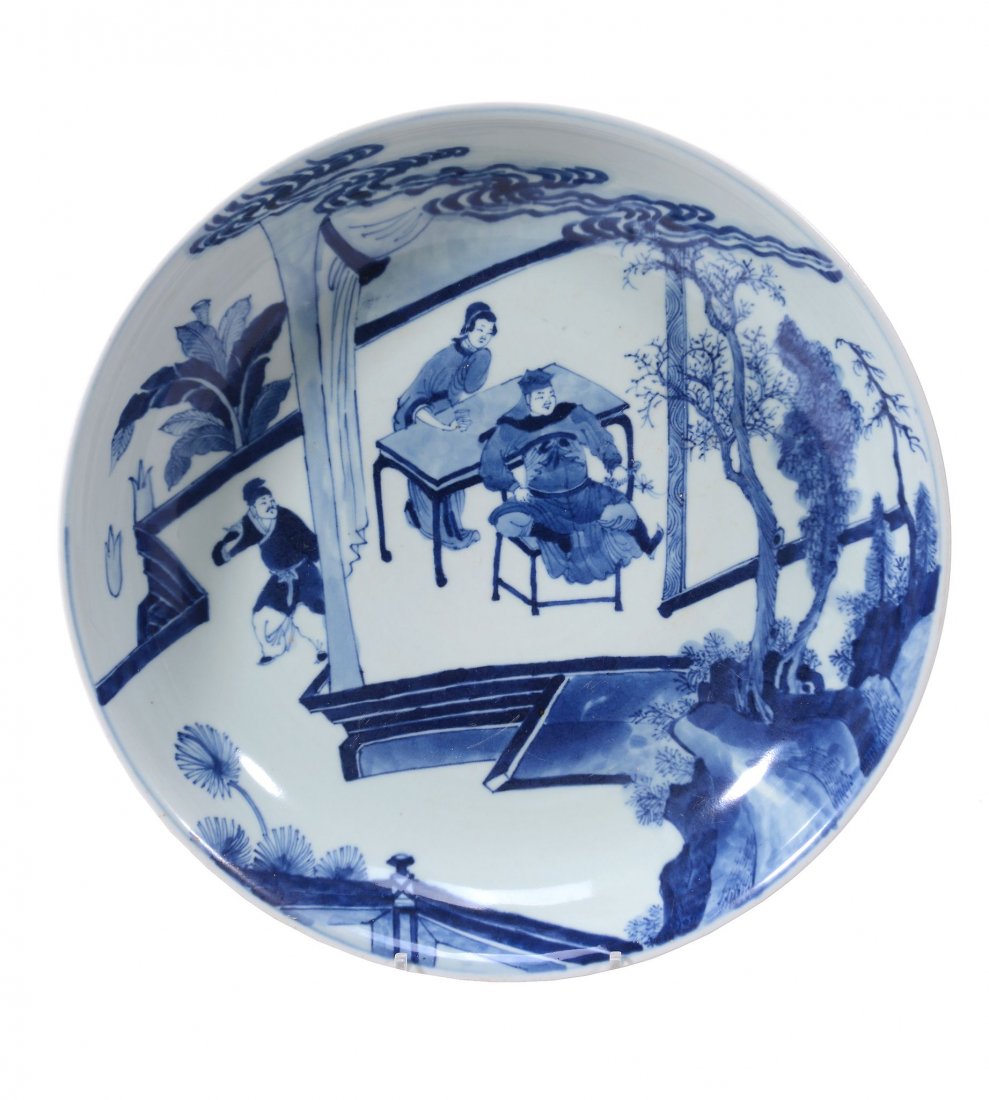 A large Chinese Kangxi-style blue and white charger, (1 of 2)