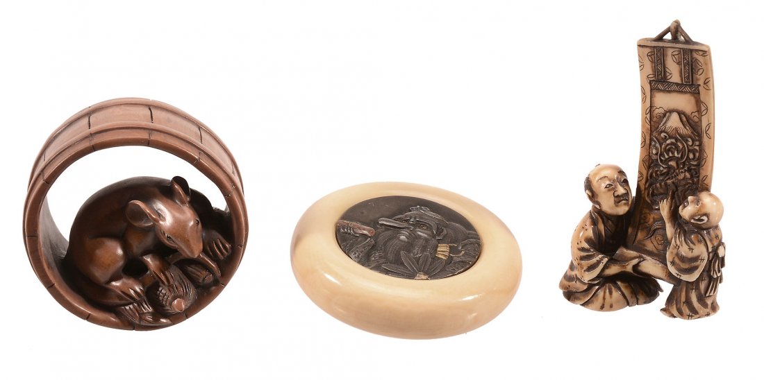 An Ivory Kagamibuta Netsuke, the turned ivory bowl (1 of 1)