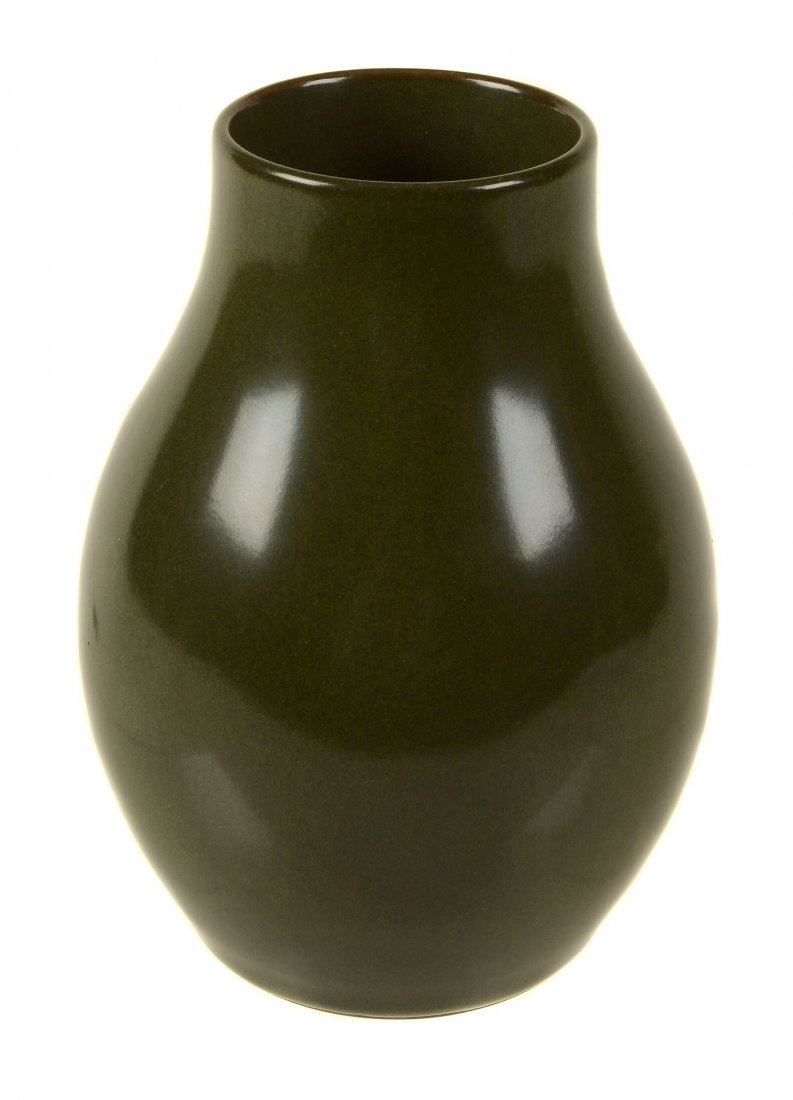 A Chinese tea dust glazed vase , 20th century (1 of 2)