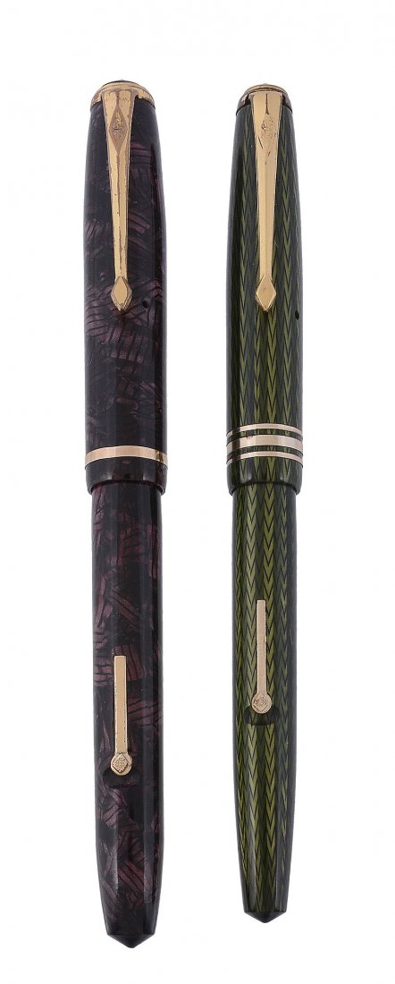 Conway Stewart, 28, a purple fountain pen (1 of 2)