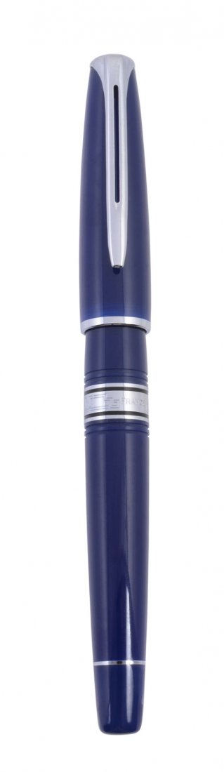 Waterman, Charleston, a blue fountain pen: Waterman, Charleston, a blue fountain pen, the blue cap and barrel with chrome plated trim, boxed and uninked