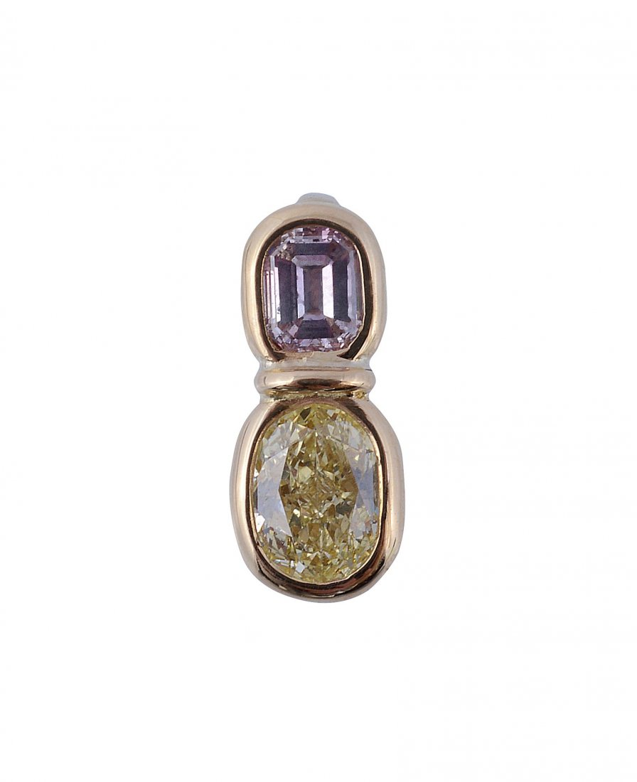 A coloured diamond pendant, the oval cut yellow (1 of 1)