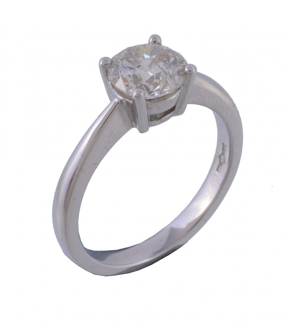 A diamond single stone ring, the brilliant cut diamond, (1 of 1)